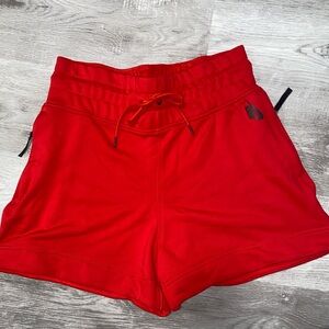 Women’s nikelab shorts